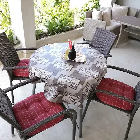 Appartement Nikola *